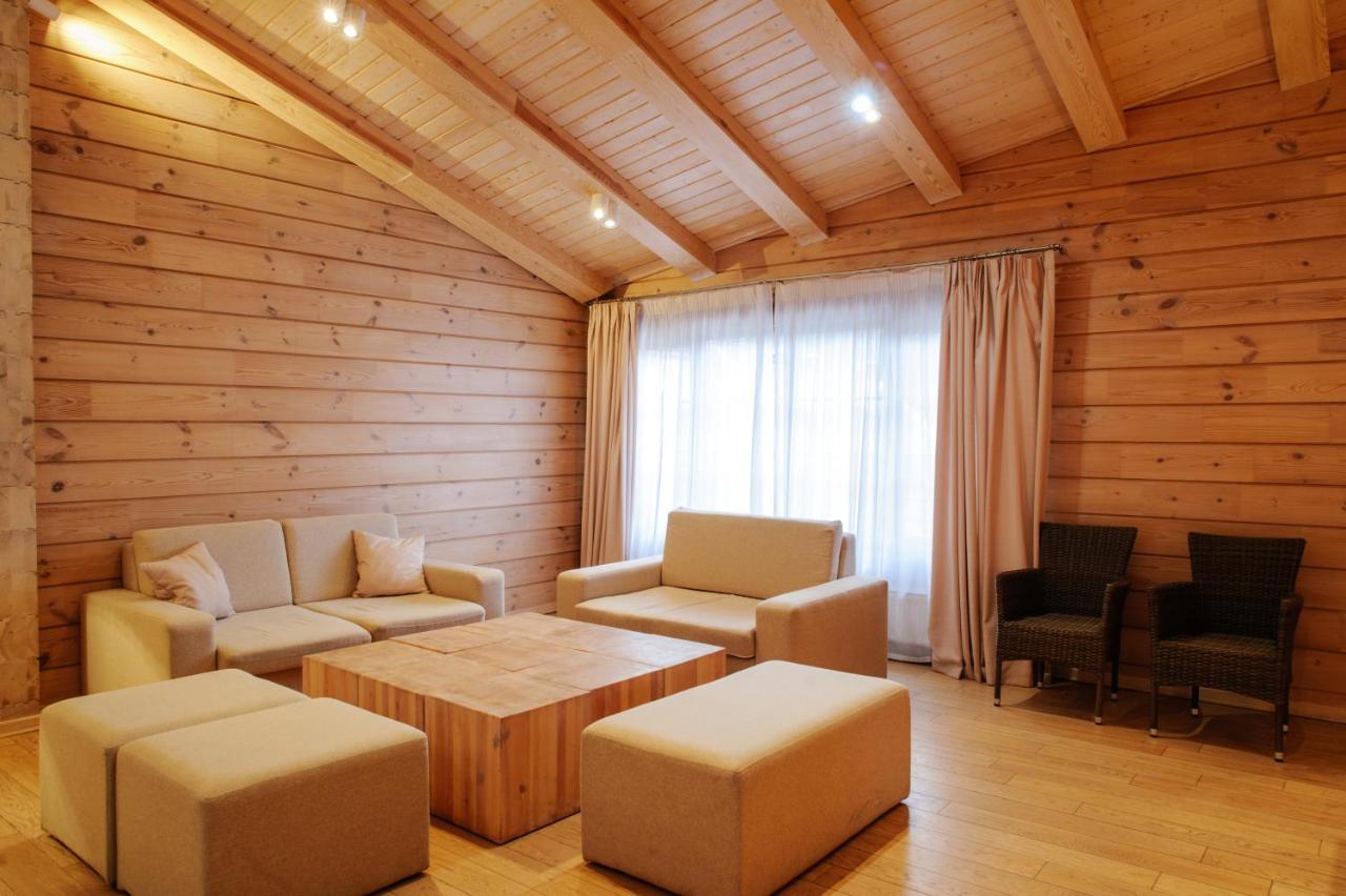 Hotel Трипільське Сонце Podgortsy  Exterior foto